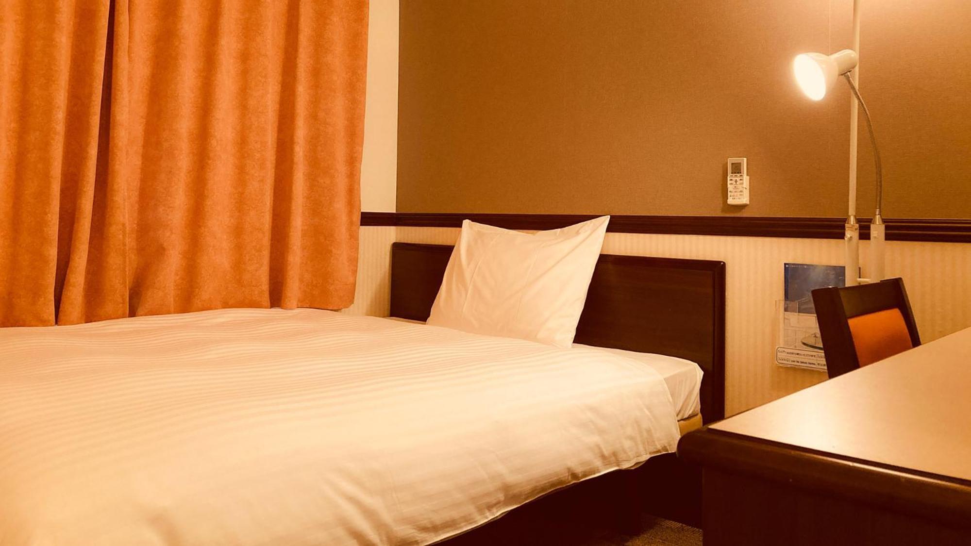 Toyoko Inn Sendai Higashi-Guchi No 2 Quarto foto