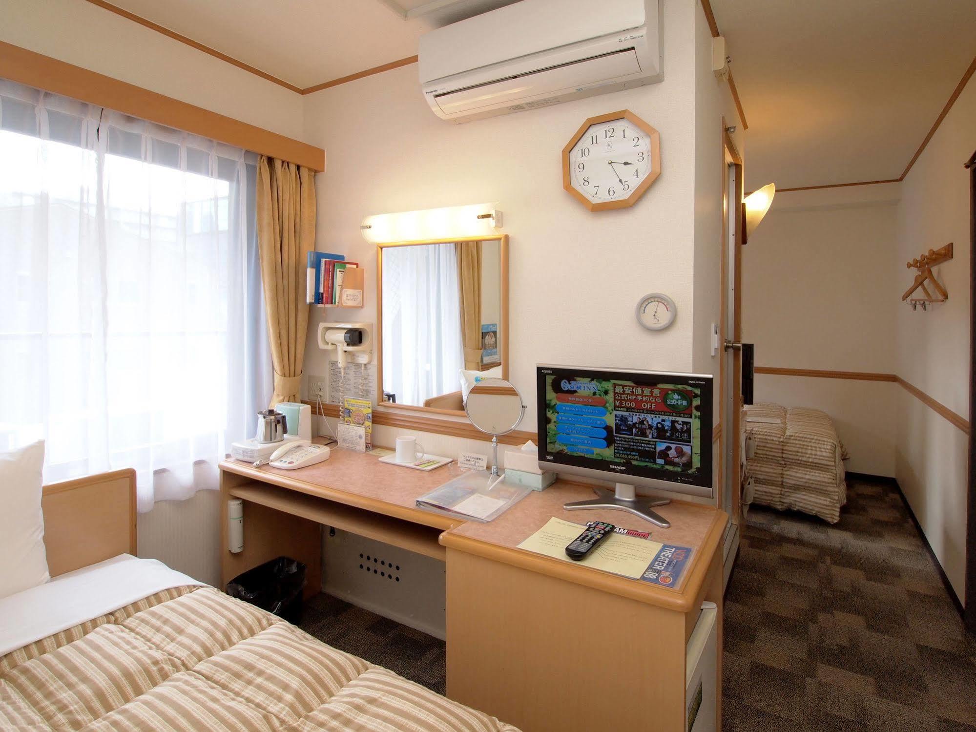 Toyoko Inn Sendai Higashi-Guchi No 2 Exterior foto