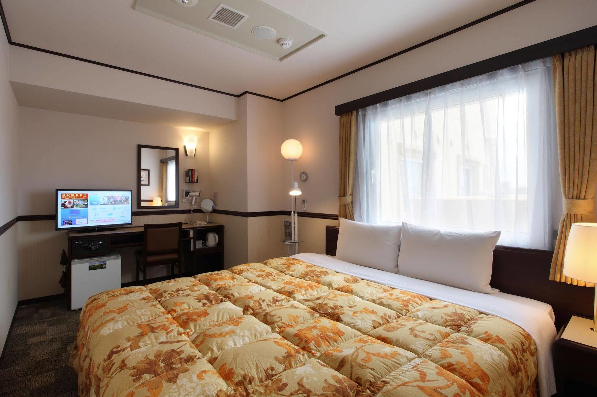 Toyoko Inn Sendai Higashi-Guchi No 2 Exterior foto